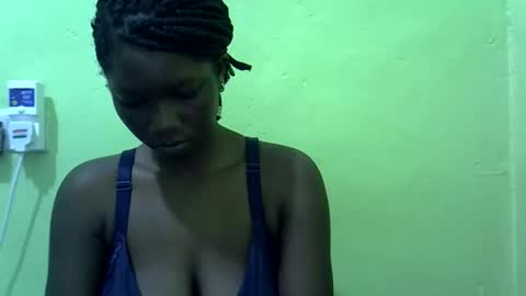 sweet_cherie1 online show from 05.26.26