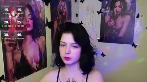 Ivy online show from 03.11.25