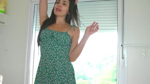 Bruna   - Live on December - My wishlist  online show from 01.30.25