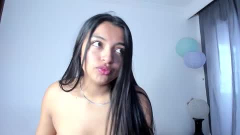 Canela online show from 09.08.25