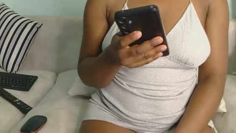 Snapshot of sweet_dellah54 chatting on 02.06.26 dellah online show from 02.06.26