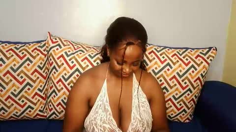 sweet_dollo online show from 10.14.25