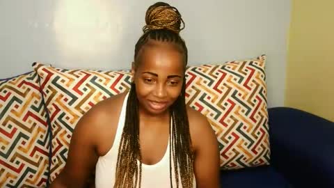 sweet_dollo online show from 10.28.25