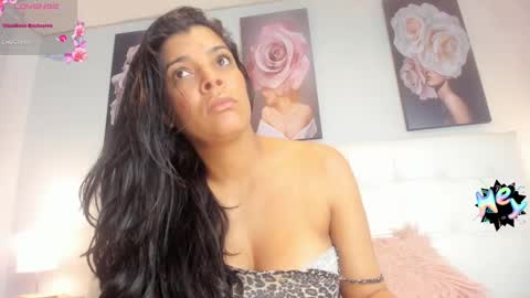Snapshot of sweet_dreamses chatting on 01.10.25 Kendra online show from 01.10.25