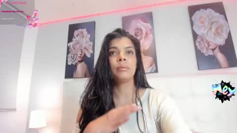 Snapshot of sweet_dreamses chatting on 01.16.25 Kendra online show from 01.16.25