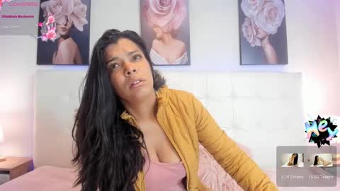 Snapshot of sweet_dreamses chatting on 01.23.25 Kendra online show from 01.23.25