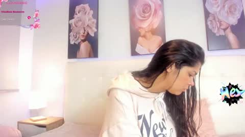 Snapshot of sweet_dreamses chatting on 02.03.25 Kendra online show from 02.03.25