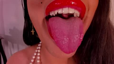 sweet_eliizabeth online show from 03.05.26