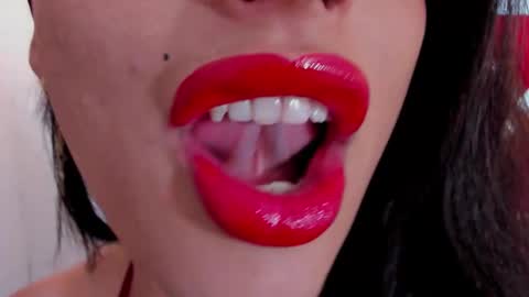 sweet_eliizabeth online show from 03.12.26