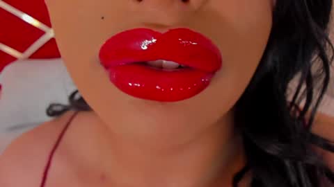 Snapshot of sweet_eliizabeth chatting on 07.14.26 sweet_eliizabeth online show from 07.14.26