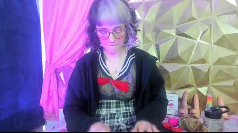  emmili  online show from 12.26.24