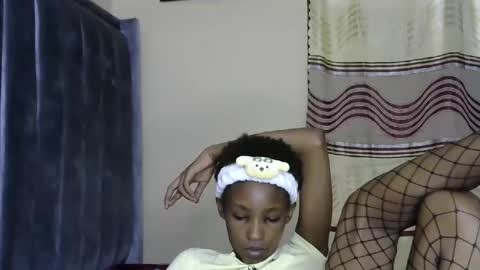 Snapshot of sweet_freaky chatting on 06.05.26 sweet_freaky online show from 06.05.26