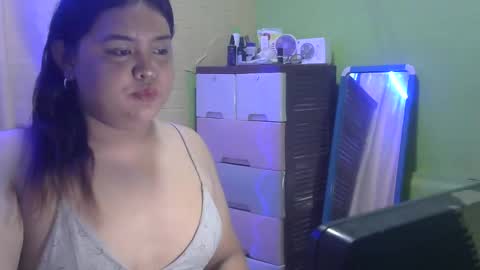 sweet_frex123 online show from 02.03.25