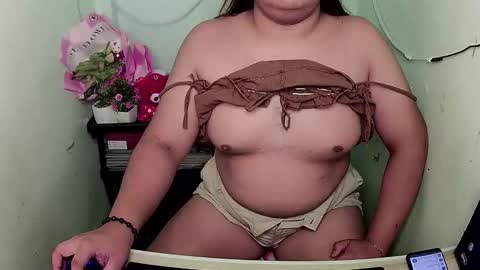 sweet_frex123 online show from 10.08.25