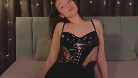 Im Mia.LOVELY PATTERNS 100  120  160  200 my toy buzzes from 2 tip online show from 01.29.25