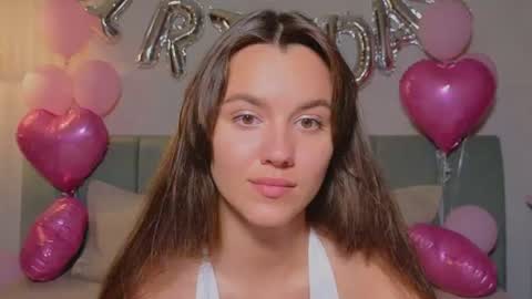 Snapshot of sweet_haeven chatting on 07.13.26 Im Mia.LOVELY PATTERNS 100 120 160 200 my toy buzzes from 2 tip online show from 07.13.26