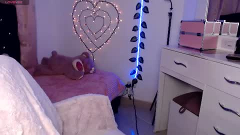 Snapshot of sweet_hannaah chatting on 06.21.26 Hannah online show from 06.21.26