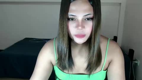 sophia daisy  online show from 01.24.25