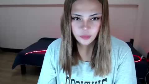 sophia daisy  online show from 11.10.25