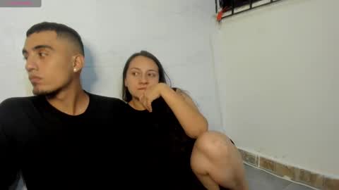 Chloe And Oliver online show from 11.04.25