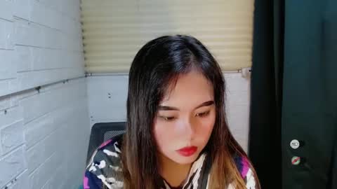 Snapshot of sweet_laika chatting on 01.09.25 LAIKA online show from 01.09.25