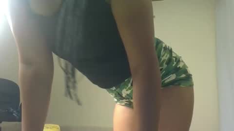 sweet likey online show from 11.14.25