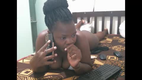 Snapshot of sweet_lilianah chatting on 02.17.25 sweet_lilianah online show from 02.17.25