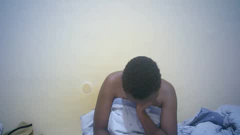 Snapshot of sweet_lily2 chatting on 12.06.24 sweet_lily2 online show from 12.06.24