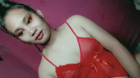 SWEET LOVE online show from 01.04.25