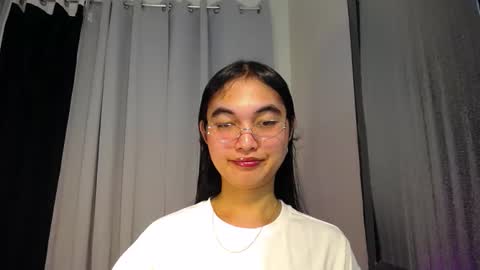 Maria Stella online show from 03.04.25