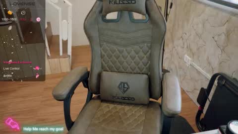 cheeky Bum07 online show from 10.24.25