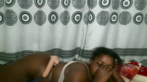 Snapshot of sweet_moh8 chatting on 10.23.25 sweet_moh8 online show from 10.23.25