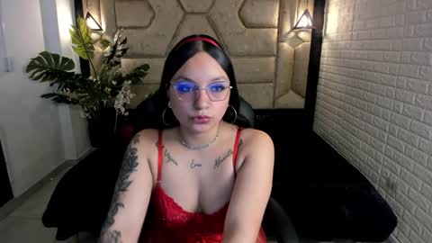 sweet_moon3 online show from 04.23.26