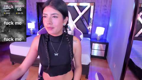 Snapshot of sweet_musee chatting on 09.16.25 Sweet musee online show from 09.16.25