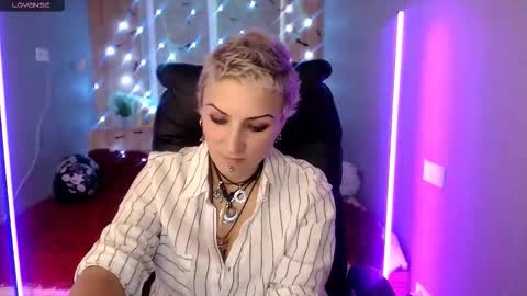 sweet_n_strong online show from 11.07.25