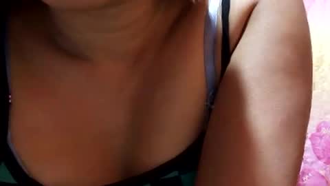 Snapshot of sweet_nina4uxx chatting on 01.29.25 Nina online show from 01.29.25