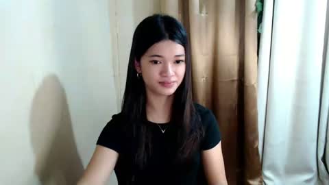 sweet_nylia online show from 07.20.26