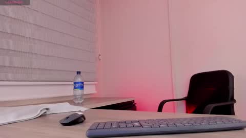 Sweet Obsession online show from 02.22.25