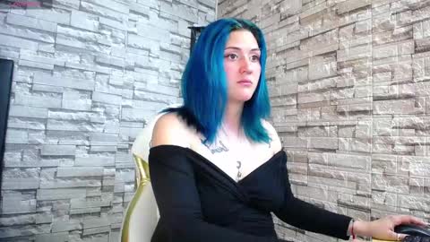  LAUREN  online show from 02.13.25
