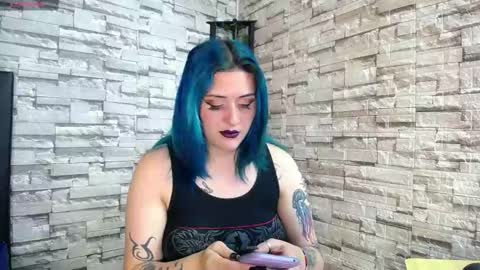  LAUREN  online show from 02.19.25