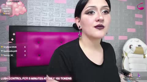  LAUREN  online show from 09.15.25
