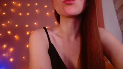 Snapshot of sweet_rosely chatting on 02.02.25 Sweet Rosely online show from 02.02.25