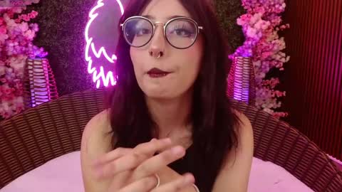 Roxanee online show from 04.09.26