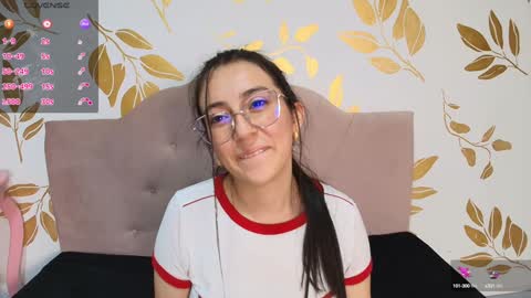 Snapshot of sweet_sammy_7 chatting on 02.04.25 Sammy Lauren online show from 02.04.25