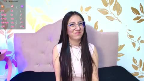 Snapshot of sweet_sammy_7 chatting on 02.26.25 Sammy Lauren online show from 02.26.25