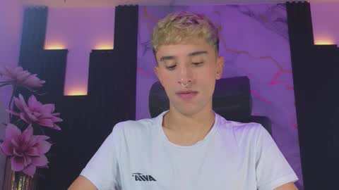 Santiago online show from 10.11.25