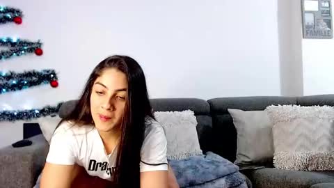 Sara online show from 12.22.24