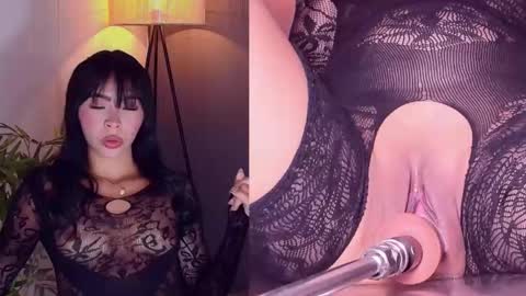 Snapshot of sweet_susie_ chatting on 09.28.25 SUSIE online show from 09.28.25