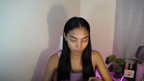 Snapshot of sweet_trishaxx chatting on 11.09.25 Trisha online show from 11.09.25