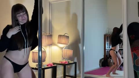 Heidi Brenner - Please check bio for schedule  FAQ online show from 01.14.26